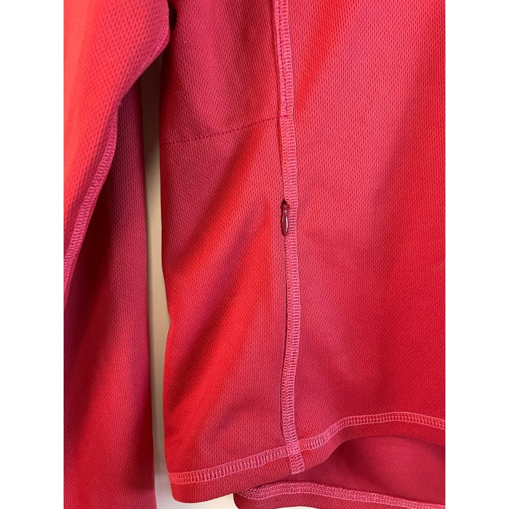 L.L. Bean T-shirt Women's Size Medium Pink V-neck Long Sleeve Activewear Workout - Picture 3 of 9